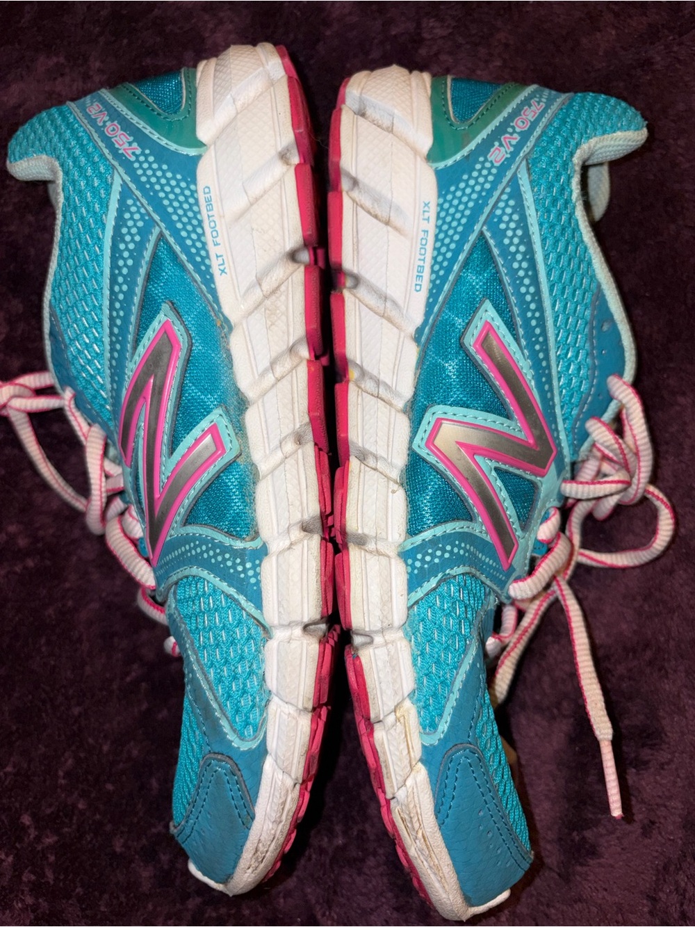 Shoes - Picture 4 of 6